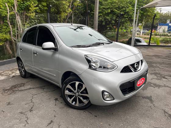 NISSAN MARCH 1.6 SL 16V FLEX 4P MANUAL